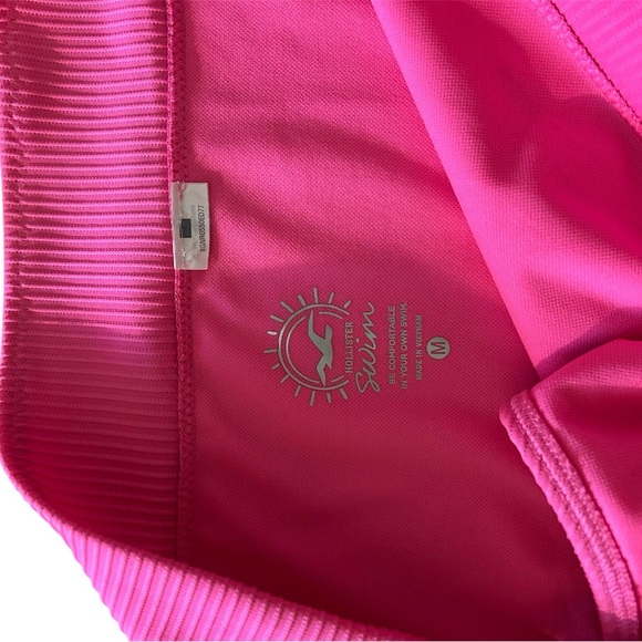 Hollister Vibrant Pink Bikini Bottoms - Picture 4 of 4